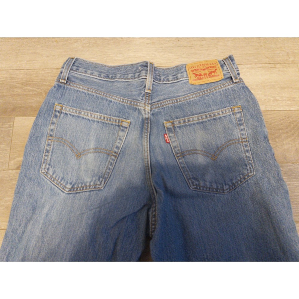 Levi's 94 Baggy Jeans Women 28x31 High Rise Straight Leg Light Wash - Picture 7 of 11